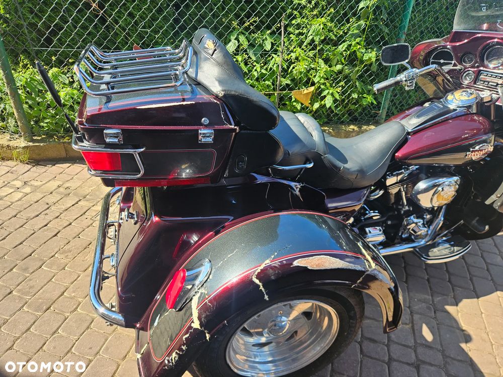 Harley-Davidson FLH Electra Glide - 20