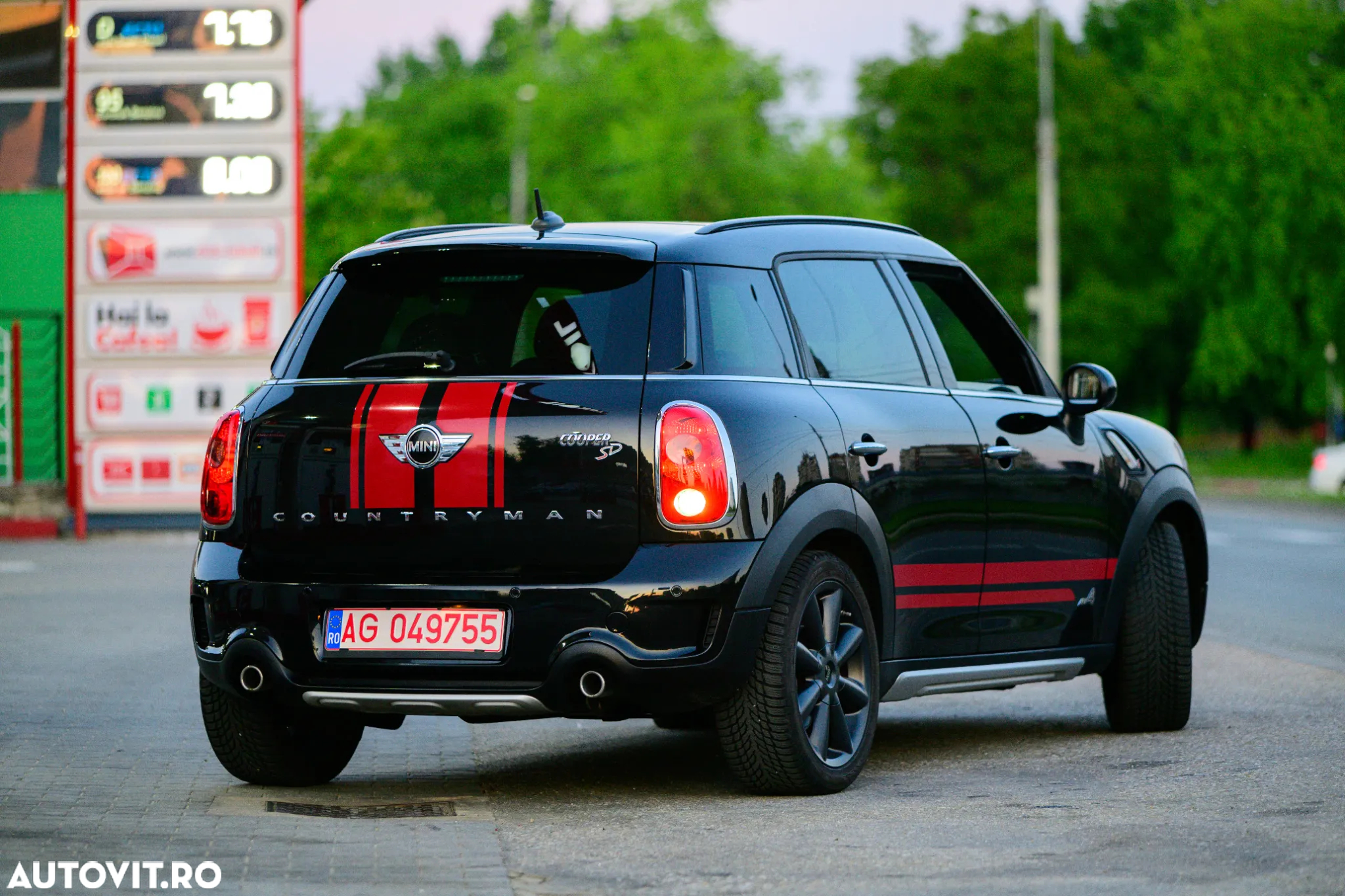 Mini Countryman - 16