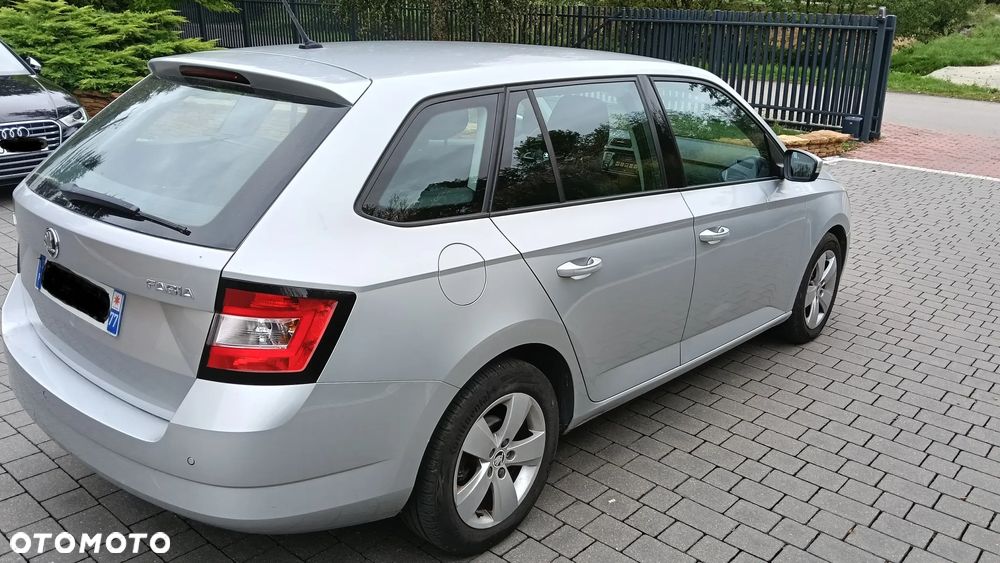 Skoda Fabia - 4