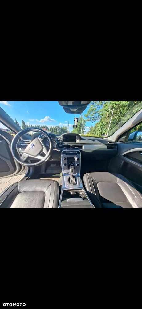Volvo V70 D4 Geartronic Summum - 10