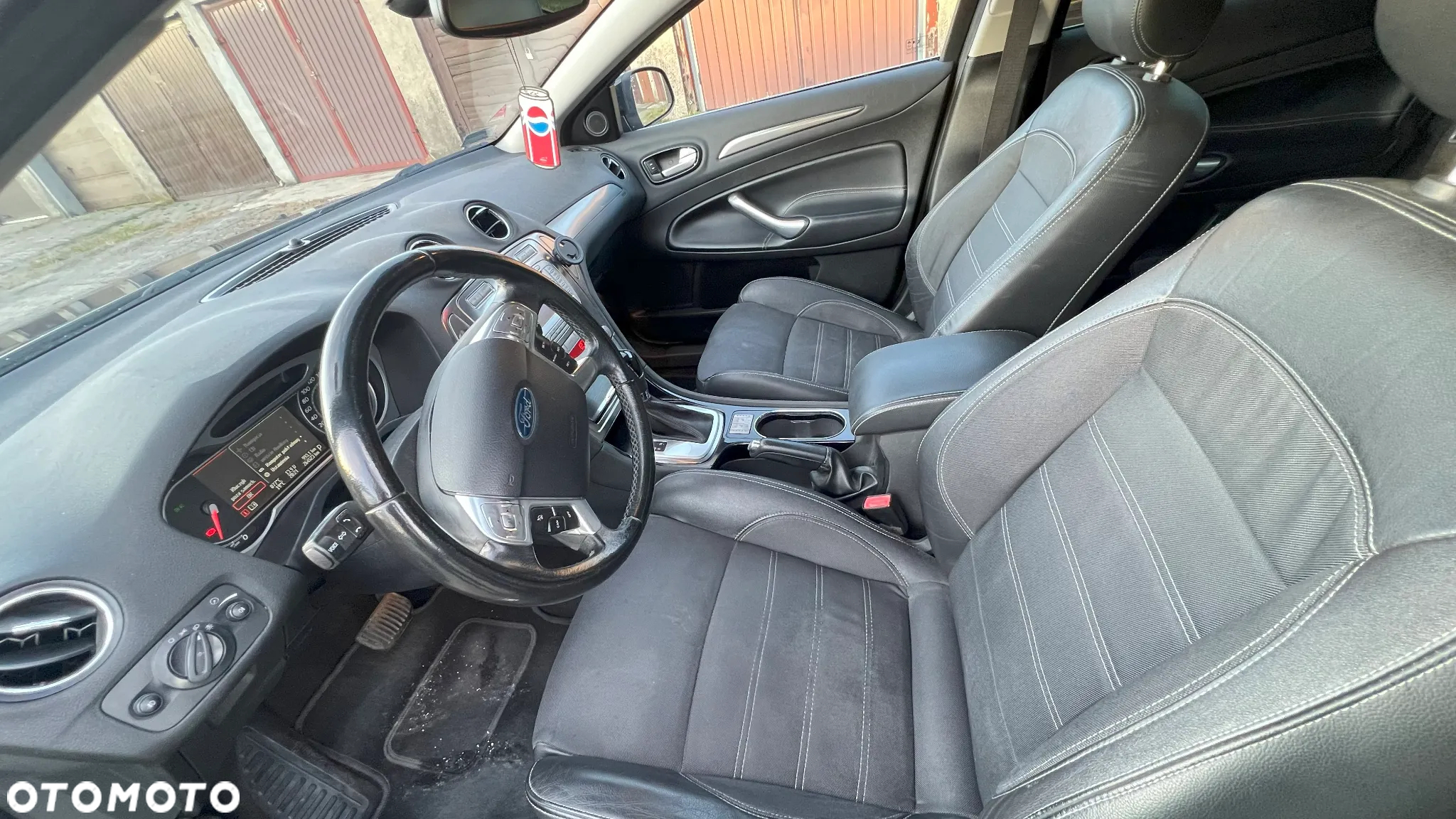 Ford Mondeo 2.0 TDCi Titanium - 13