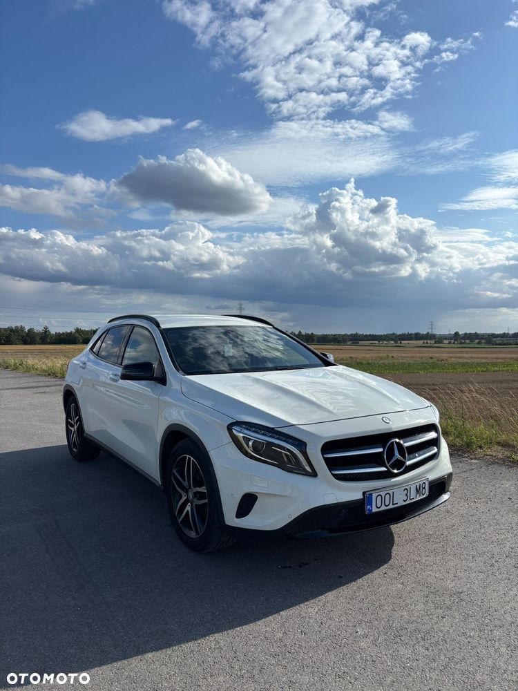 Mercedes-Benz GLA 220 d 4-Matic Urban - 7