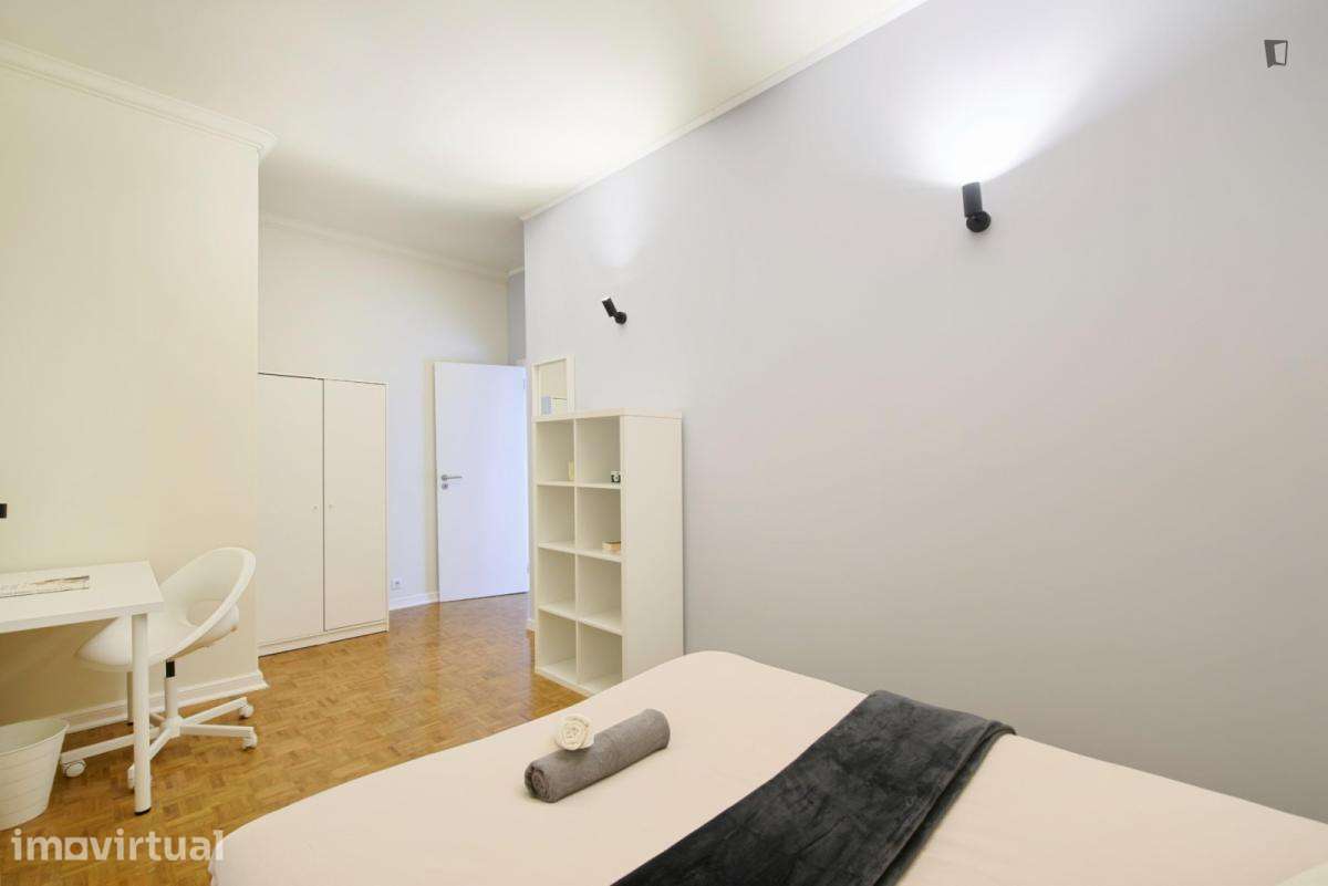 Quarto - localizado em Telheiras Lisbon - Grande imagem: 5/54