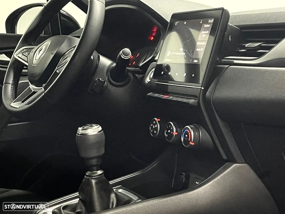 Renault Captur BLUE dCi 115 BUSINESS EDITION - 21