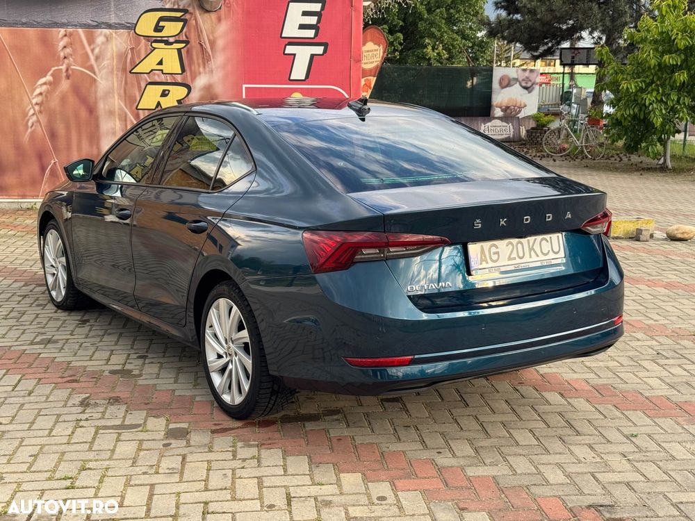 Skoda Octavia 2.0 TDI DSG Style - 4