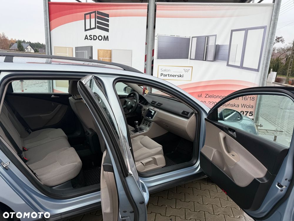 Volkswagen Passat - 6