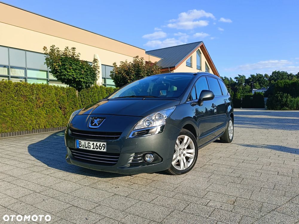 Peugeot 5008 155 THP Automatik Platinum - 1