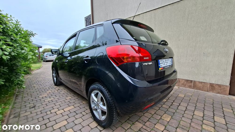 Kia Venga 1.4 CVVT Attract - 3