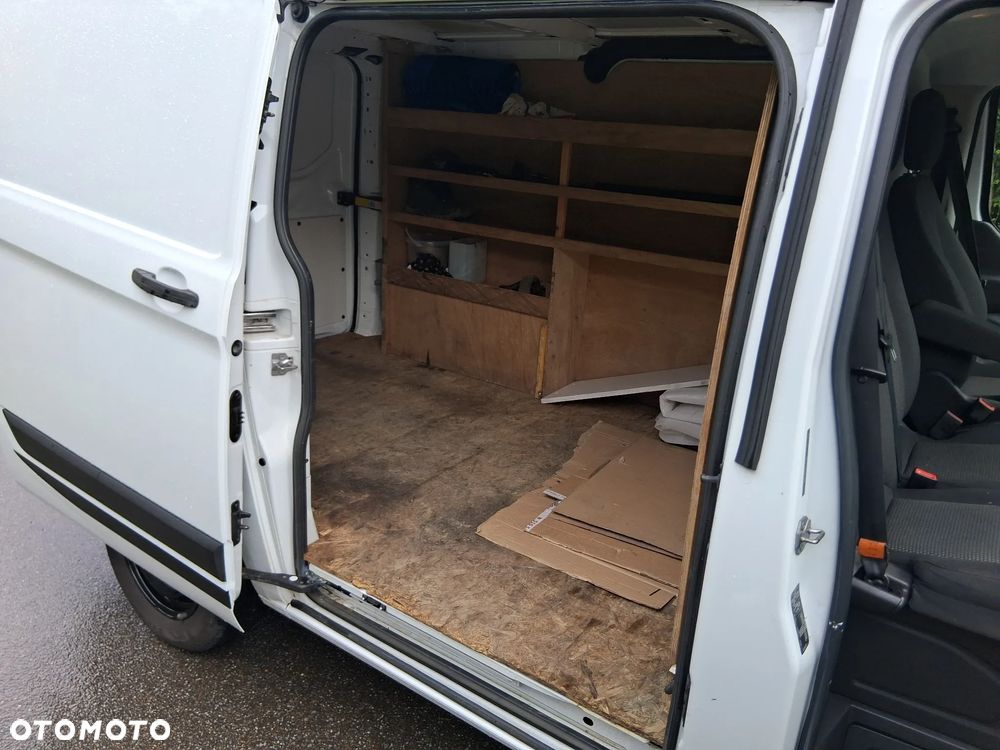 Ford Transit Custom - 9