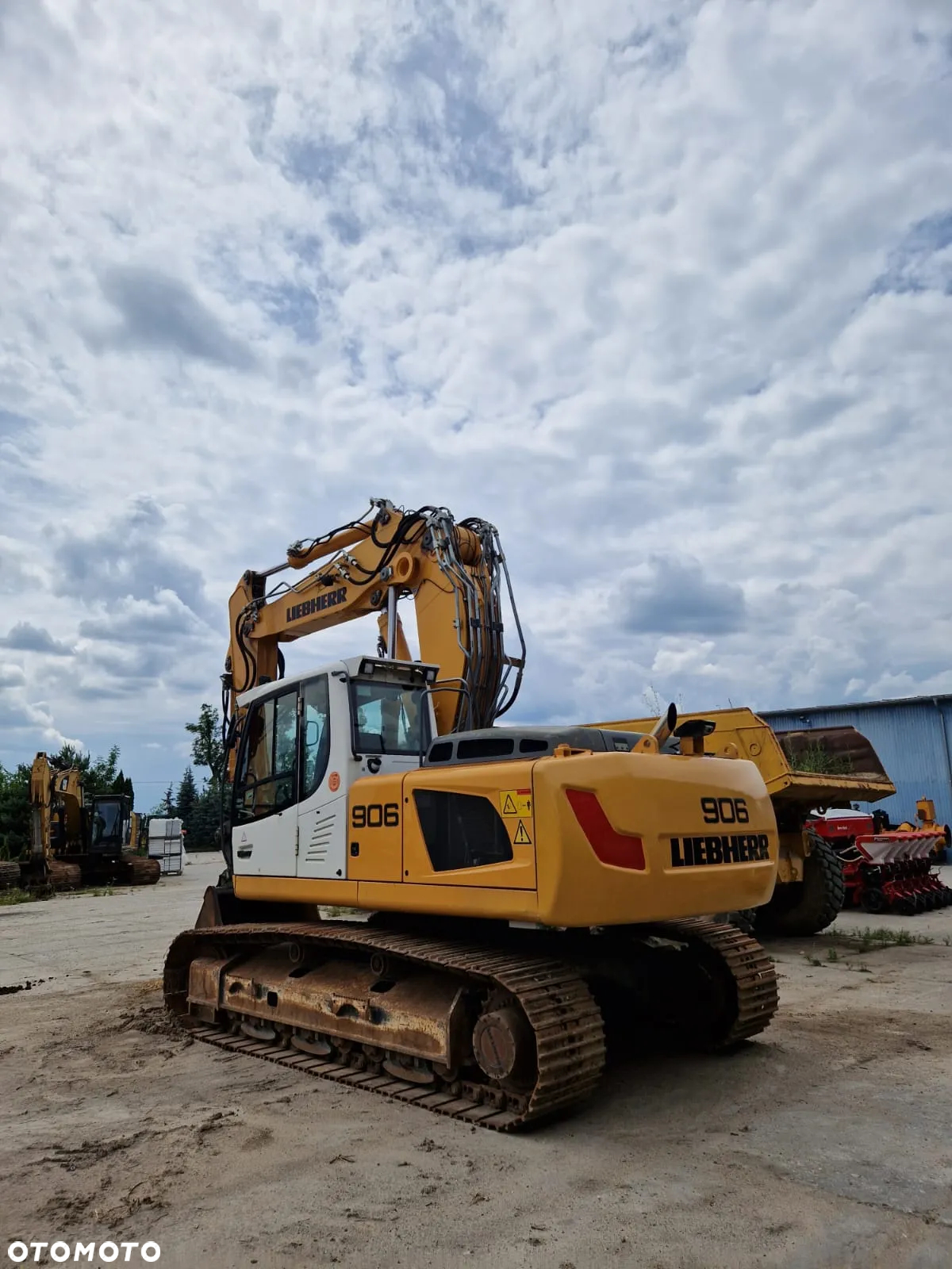 Liebherr R906 LC - 9