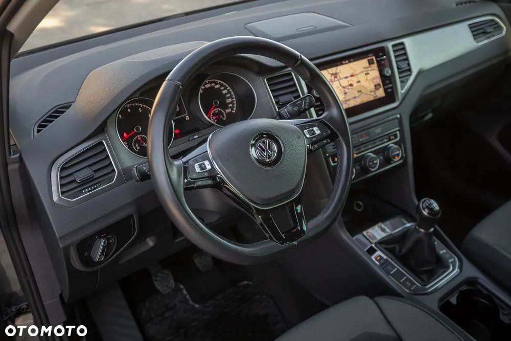 Volkswagen Golf Sportsvan 1.5 TSI ACT OPF Comfortline - 23