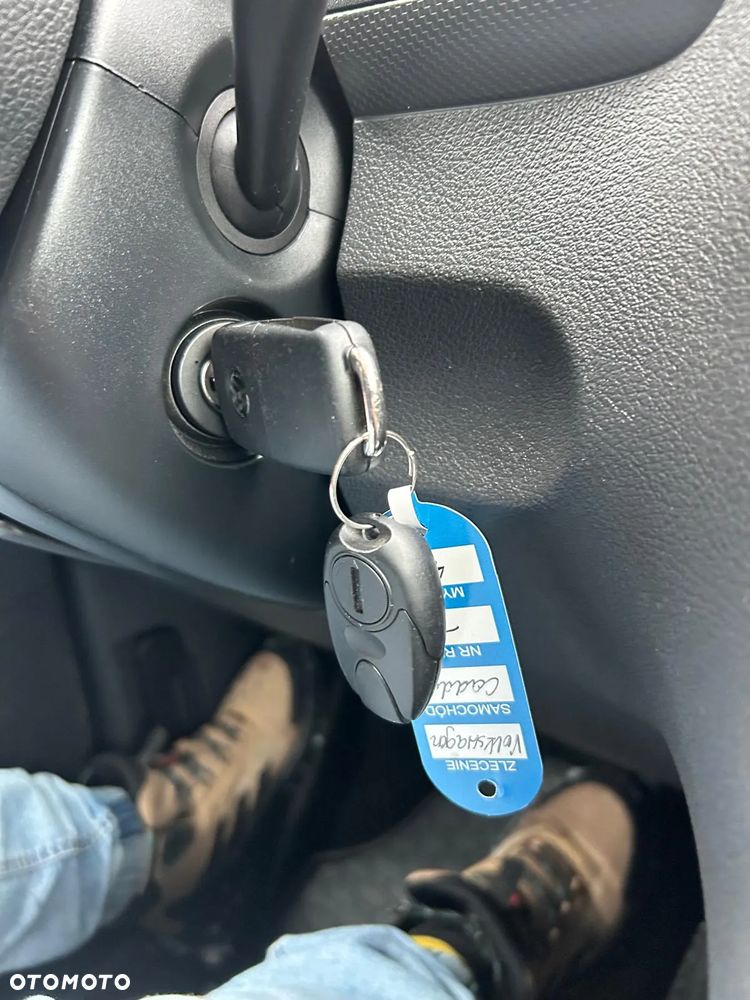 Volkswagen Caddy 2.0 (5-Si.) DSG BMT Edition 30 - 33