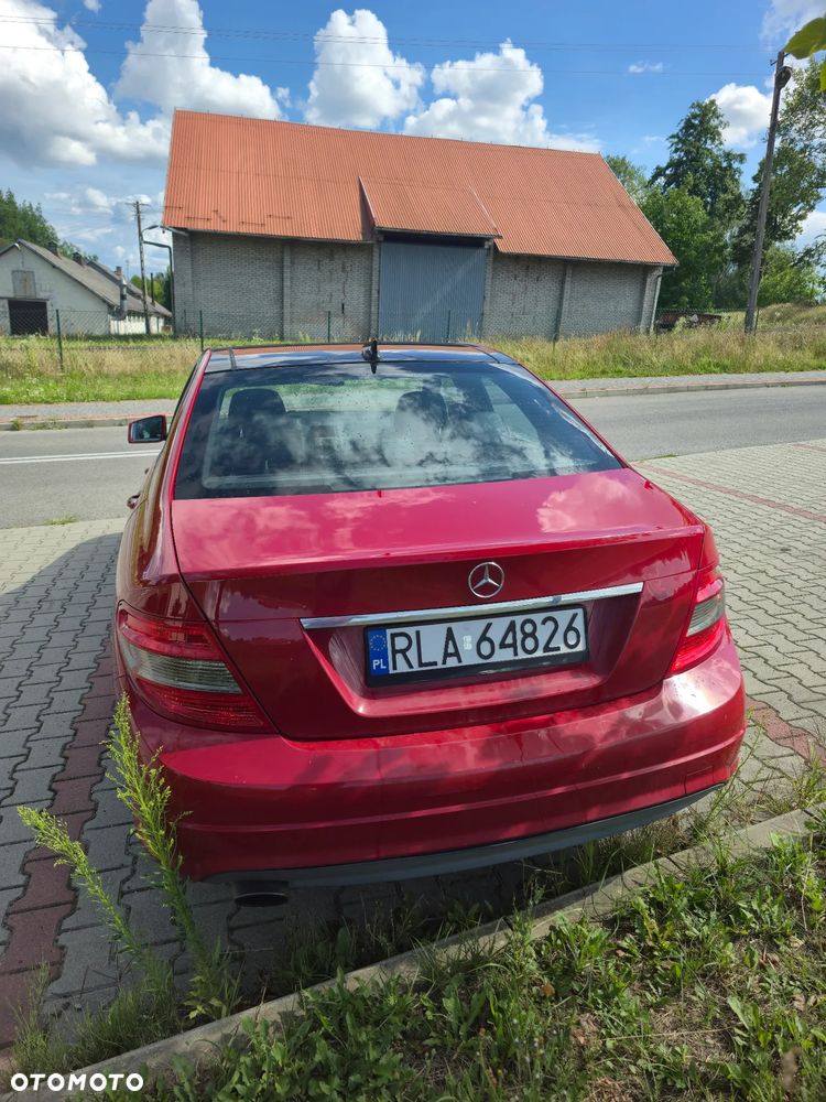 Mercedes-Benz Klasa C 200 CDI DPF Automatik Avantgarde - 9