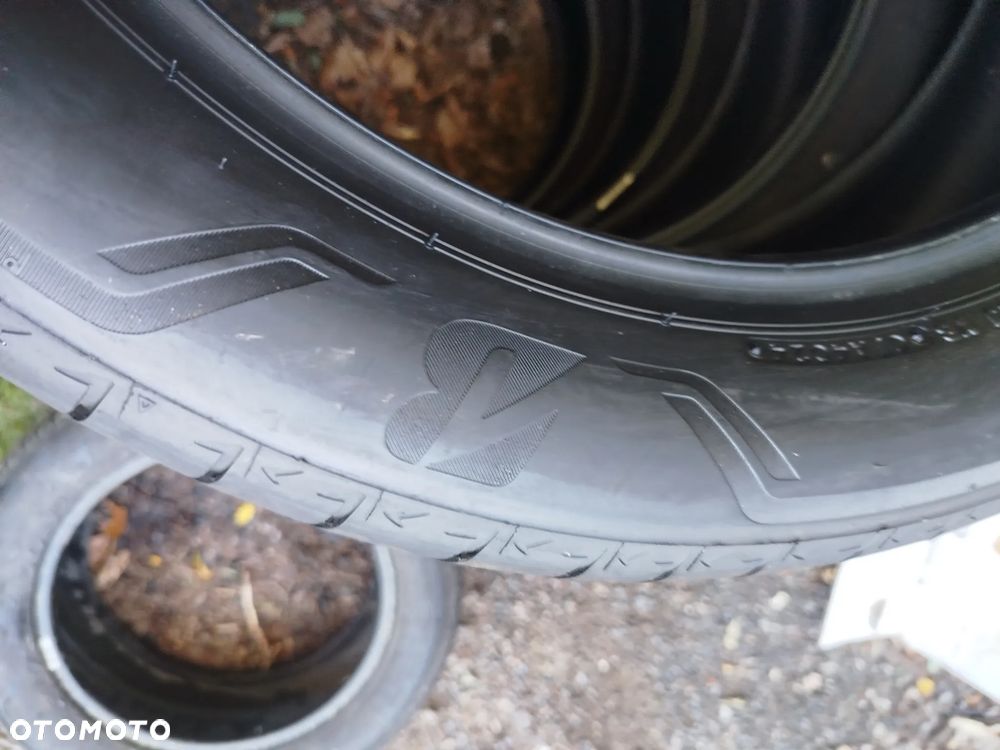 235/50R20 100W Bridgestone Allenza Homologacja Mazda 4x99% bieznika. Demontaż z nowego CX60 - 10