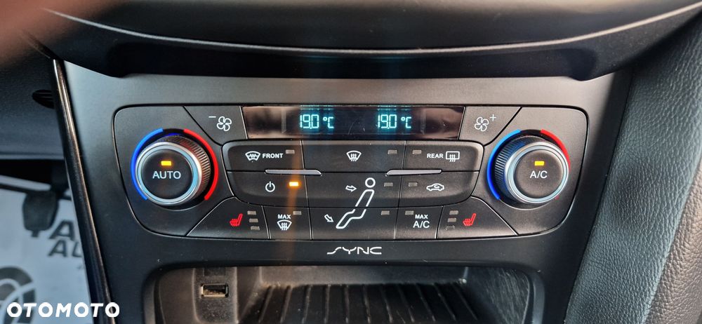 Ford Focus 1.5 EcoBlue Start-Stopp-System TITANIUM VIGNALE - 28