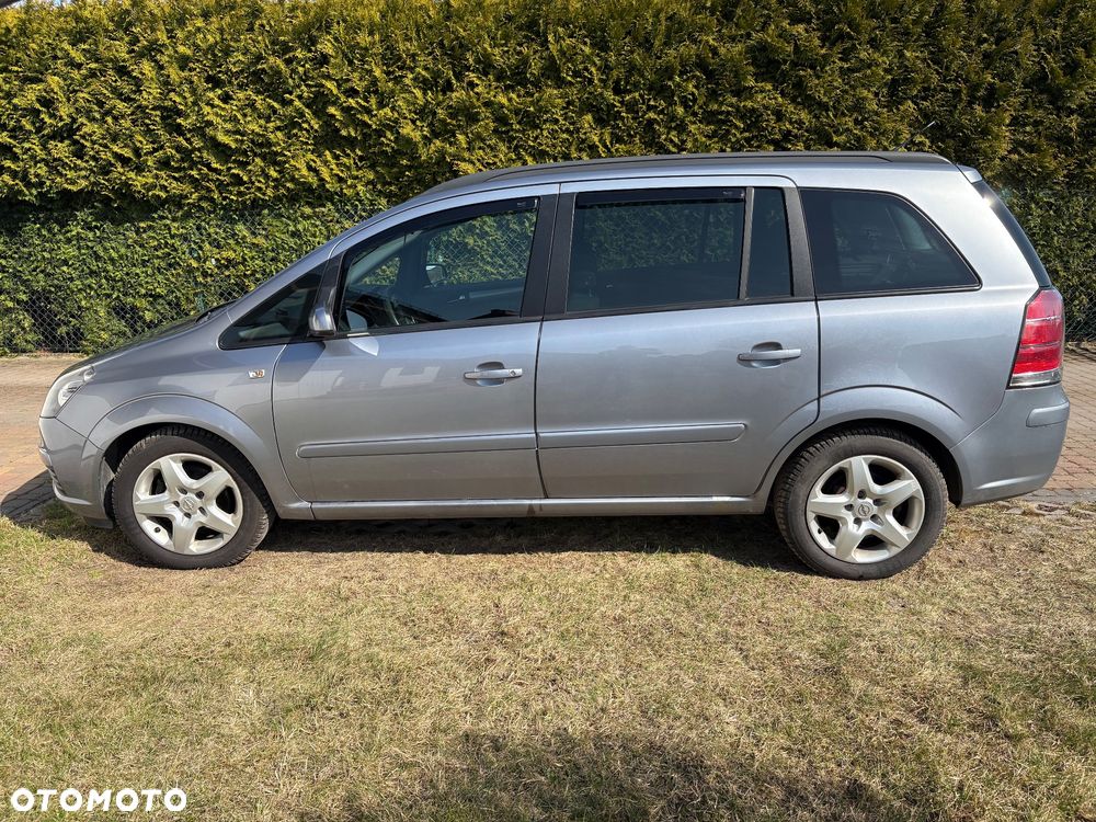 Opel Zafira 1.8 - 2