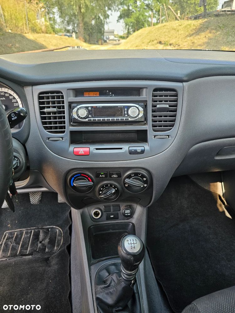 Kia Rio 1.6 Sport - 15