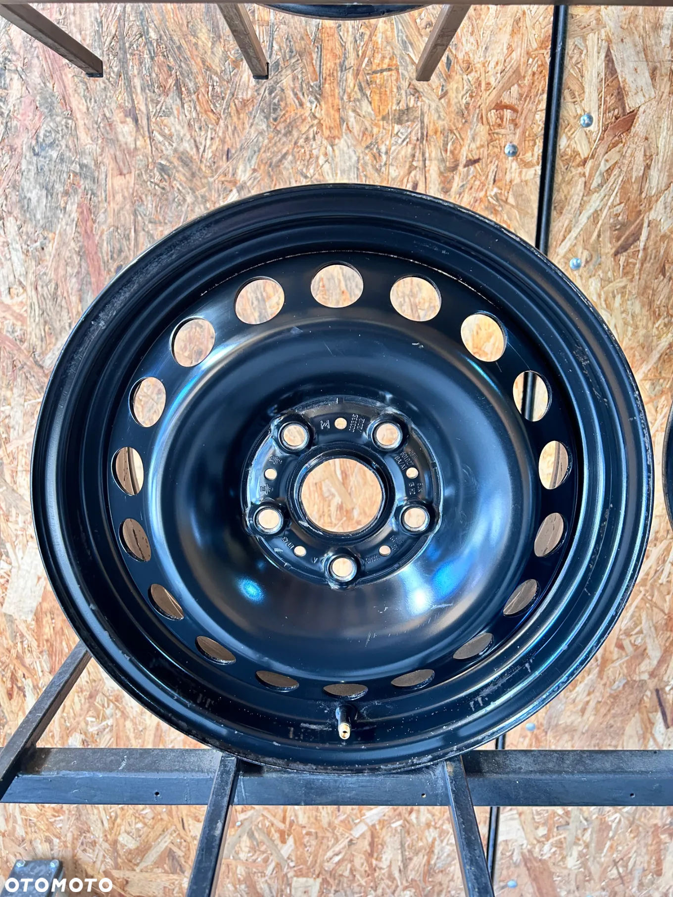 4 FELGI STAL. VW GOLF 7 , CADDY , SEAT LEON 3 , SKODA OCTAVIA 3  15'' 6J  ET43 - 4