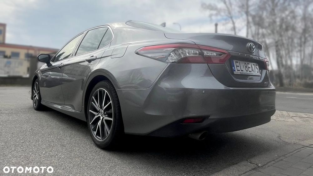 Toyota Camry 2.5 Hybrid Executive CVT - 4