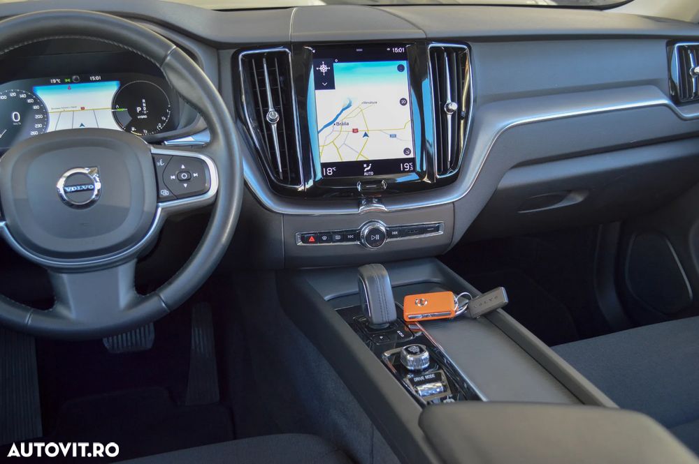 Volvo XC 60 T6 AWD Recharge Geartronic Inscription - 31