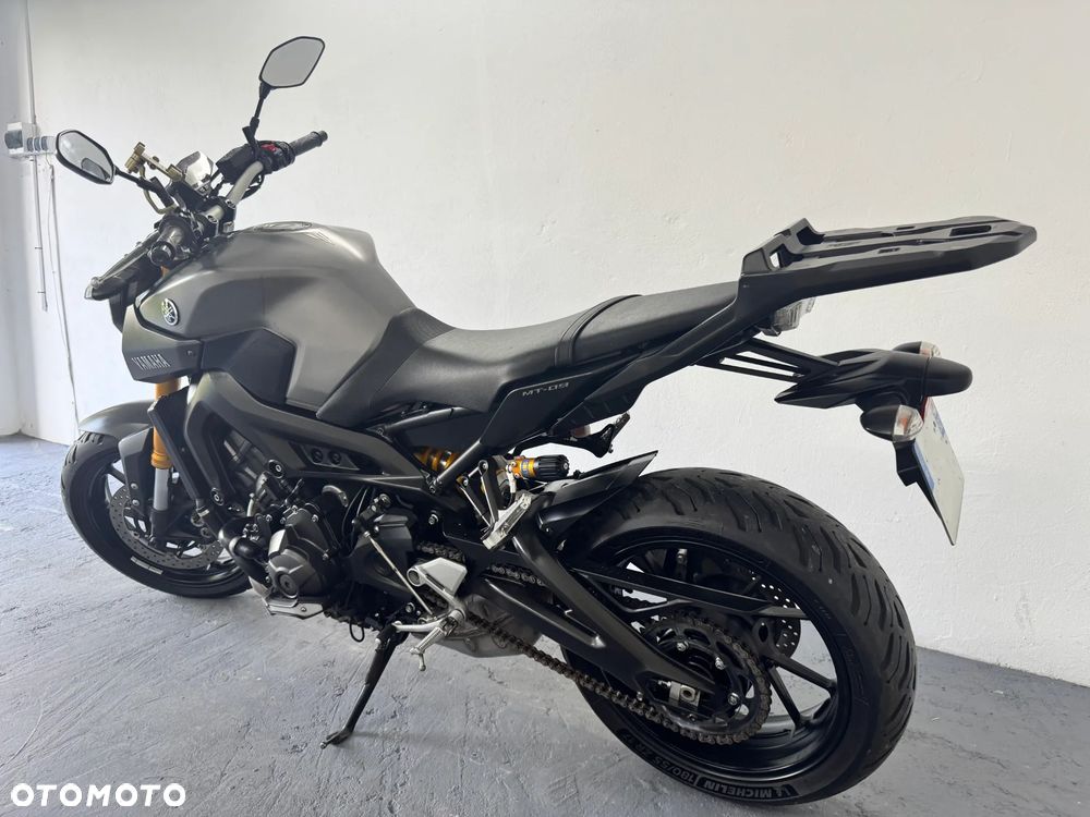 Yamaha MT - 8