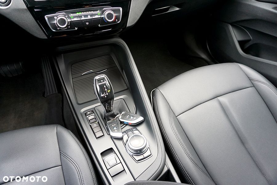 BMW X1 sDrive18d xLine sport - 34