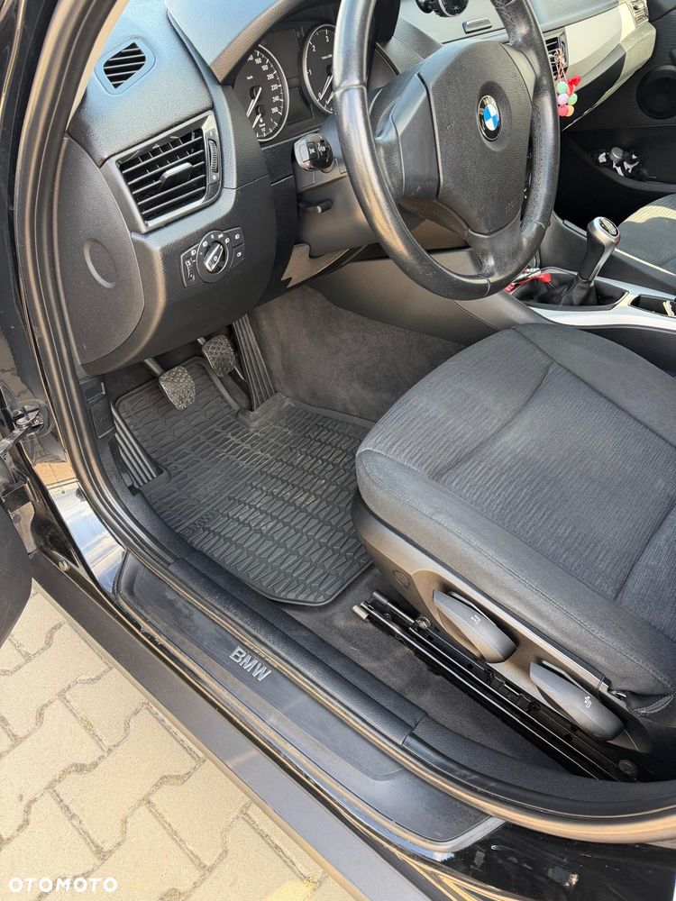 BMW X1 sDrive16d xLine - 7
