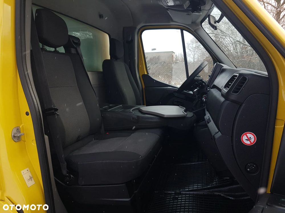 Renault MASTER KONTENER 8EP 4,22x2,23x2,23 KLIMA MANUAL KRAJOWY 6-BIEGÓW - 24