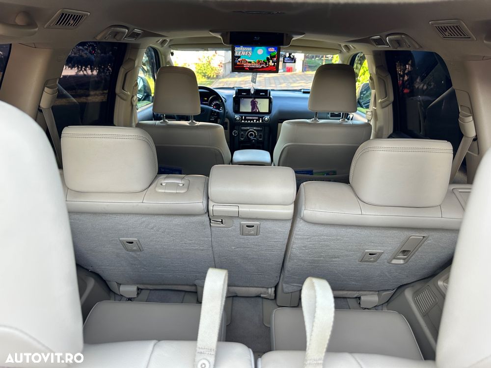 Toyota Land Cruiser 2.8l Turbo D-4D AVS Aut. Luxury - 9