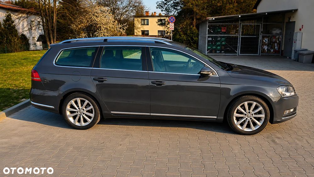Volkswagen Passat - 3