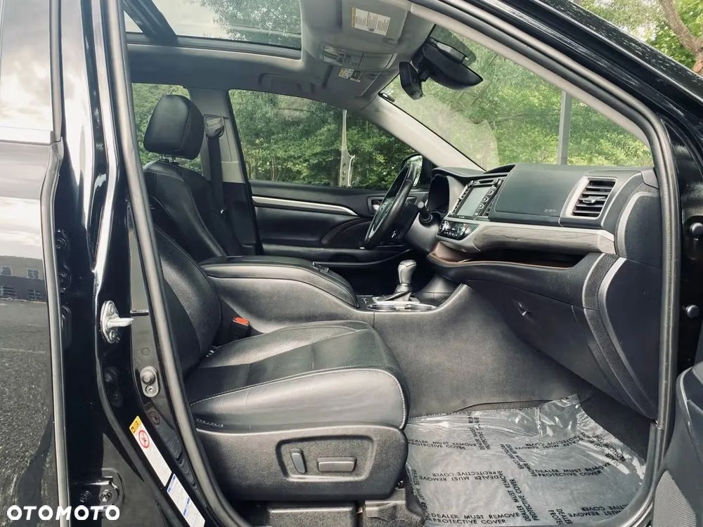 Toyota Highlander - 8