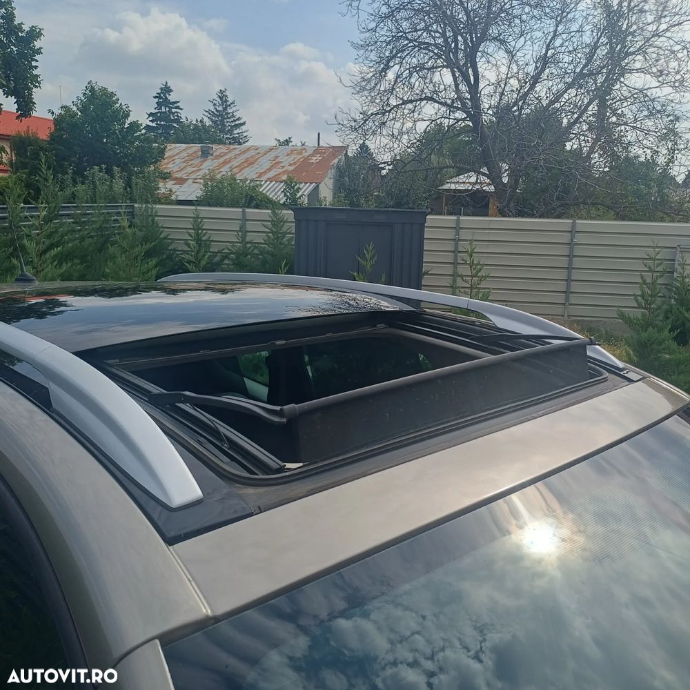 Renault Scenic ENERGY dCi 130 BOSE EDITION - 11