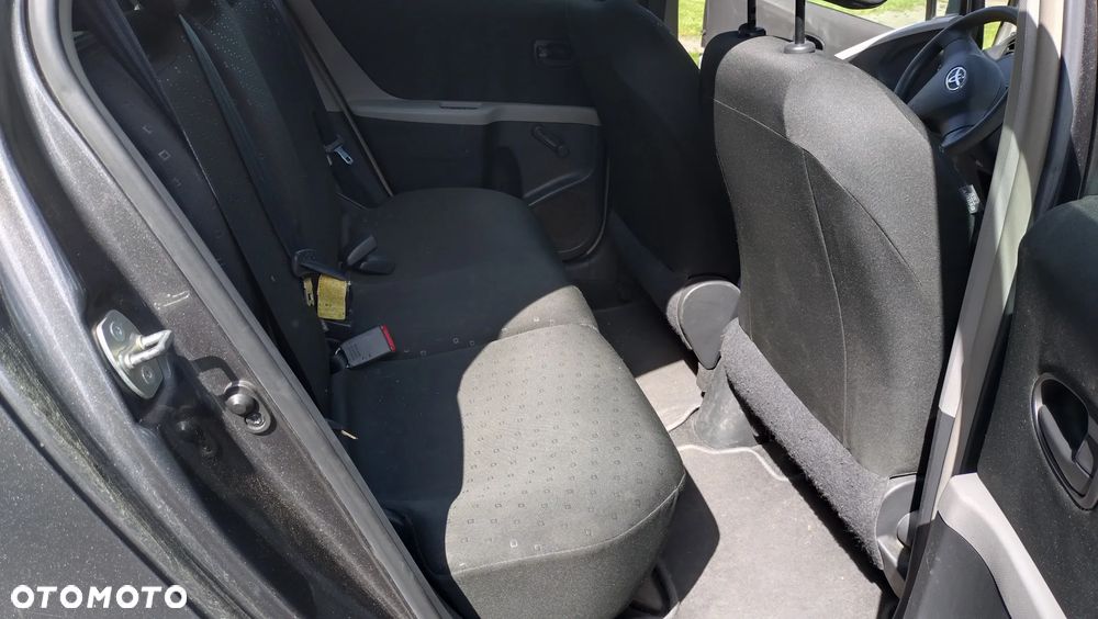 Toyota Yaris 1.3 Terra Gold - 7