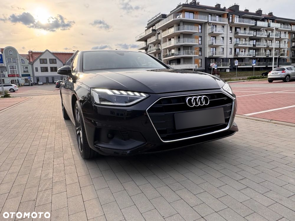 Audi A4 35 TDI S tronic - 12