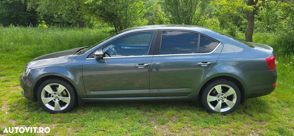 Skoda Octavia 2.0 TDI Style - 3