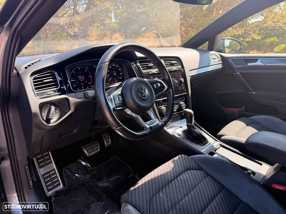 VW Golf 1.6 TDI R-Line DSG - 9