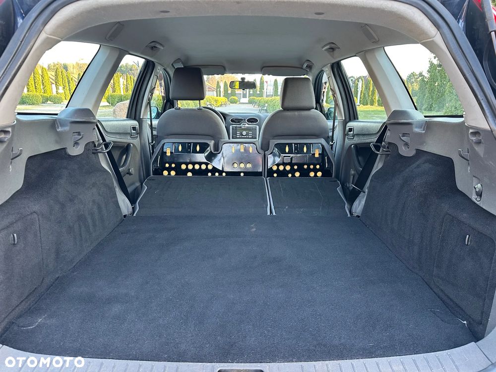 Ford Focus - 26