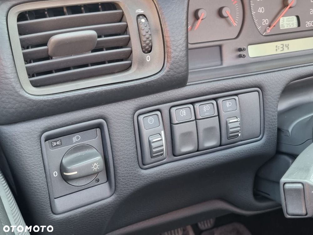 Volvo C70 - 23