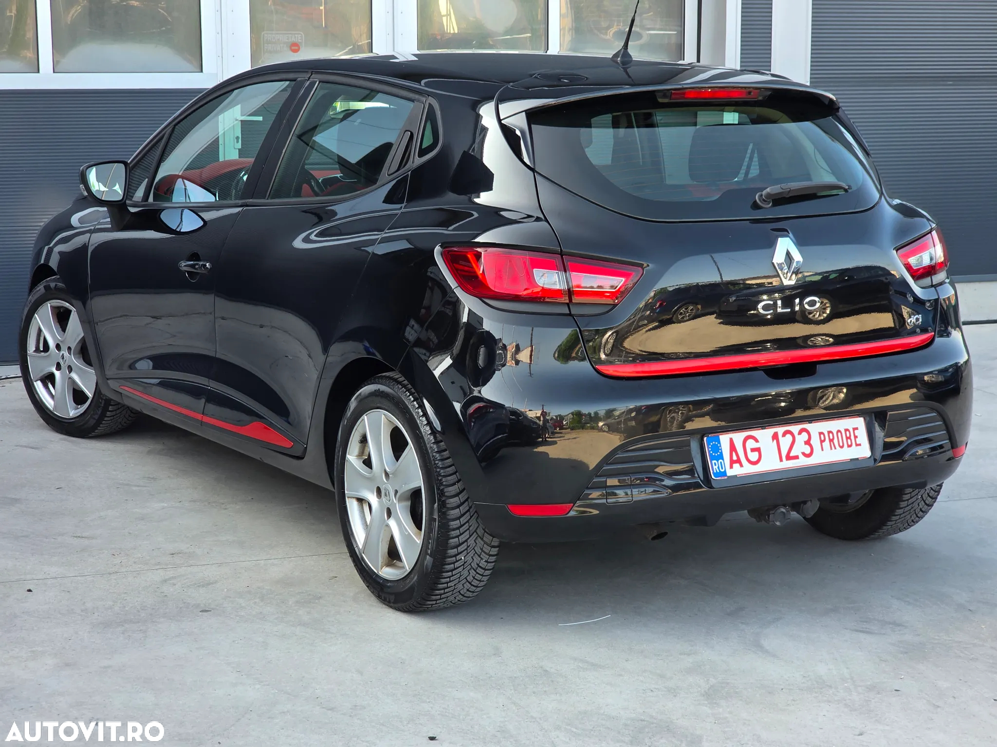 Renault Clio dCi 90 Dynamique - 6
