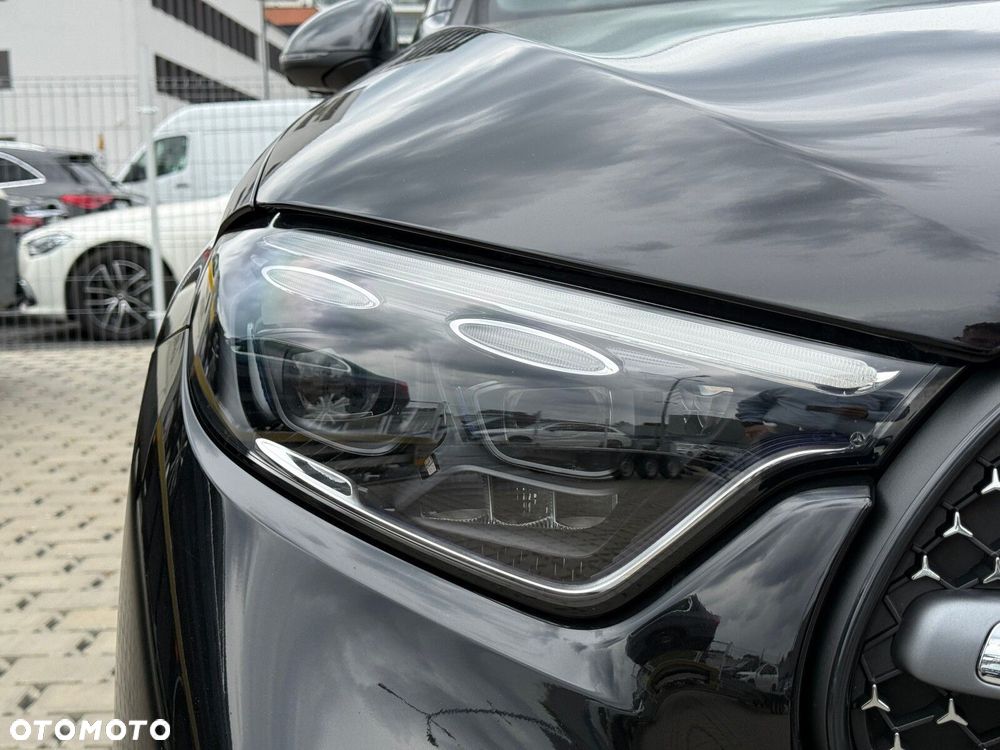 Mercedes-Benz GLC 200 d mHEV 4-Matic AMG Line - 12