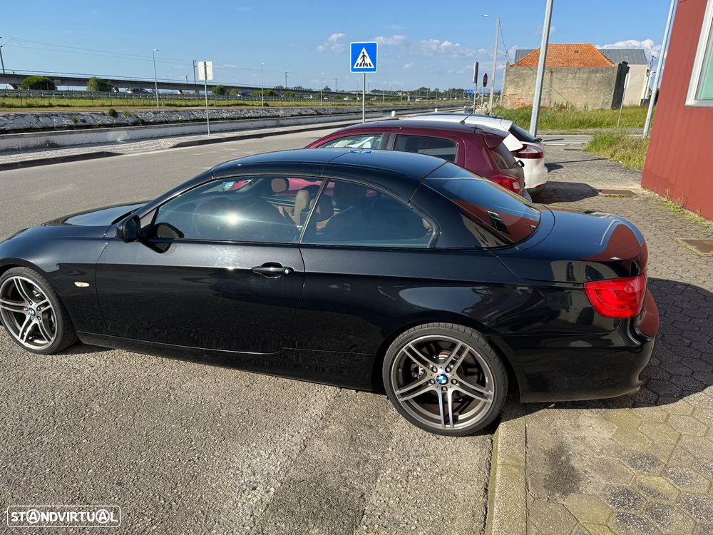 BMW 330 d Auto - 3