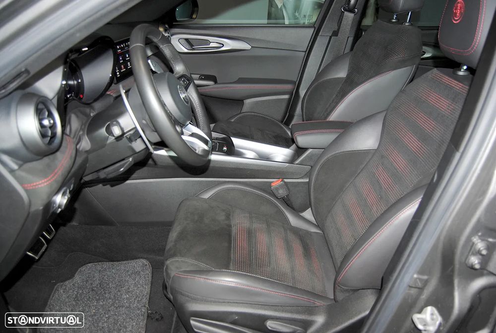 Alfa Romeo Tonale 1.3 Plug-In Hybrid Veloce e-AWD - 20