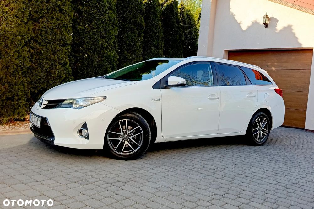 Toyota Auris 1.8 HSD Prestige NAVI - 3