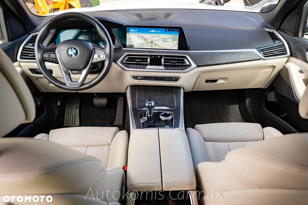 BMW X5 xDrive45e - 14