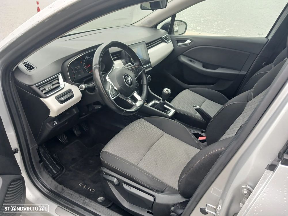 Renault Clio 1.0 TCe Limited Bi-Fuel - 10