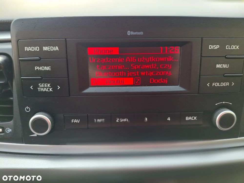 Kia Rio - 31