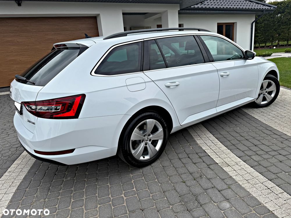 Skoda Superb 2.0 TDI DSG Style - 14