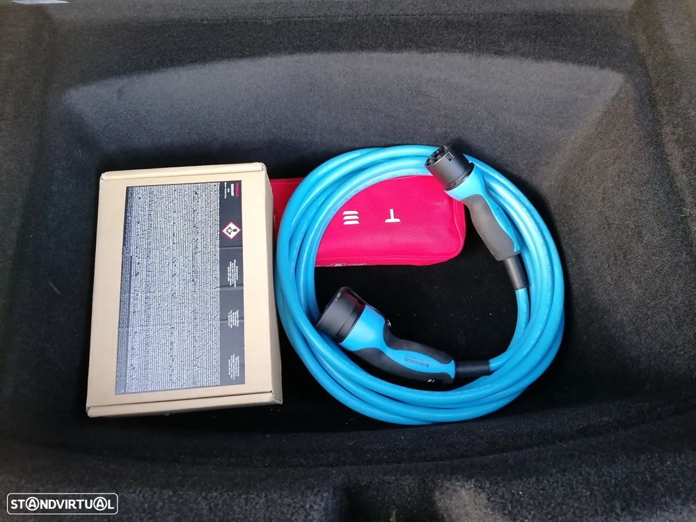 Tesla Model 3 RWD - 14