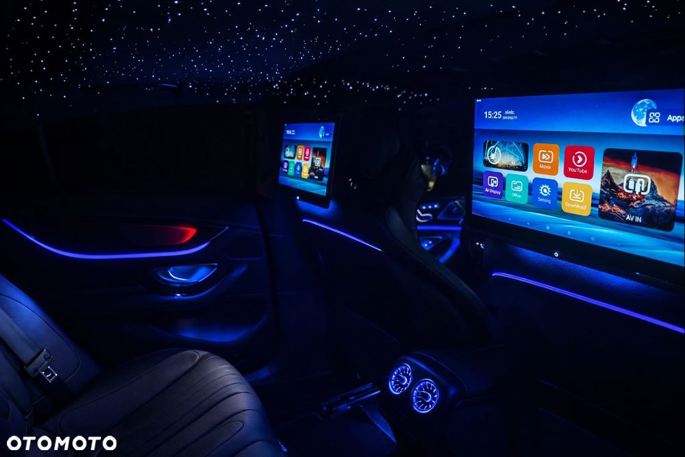 Mercedes-Benz CLS - 33