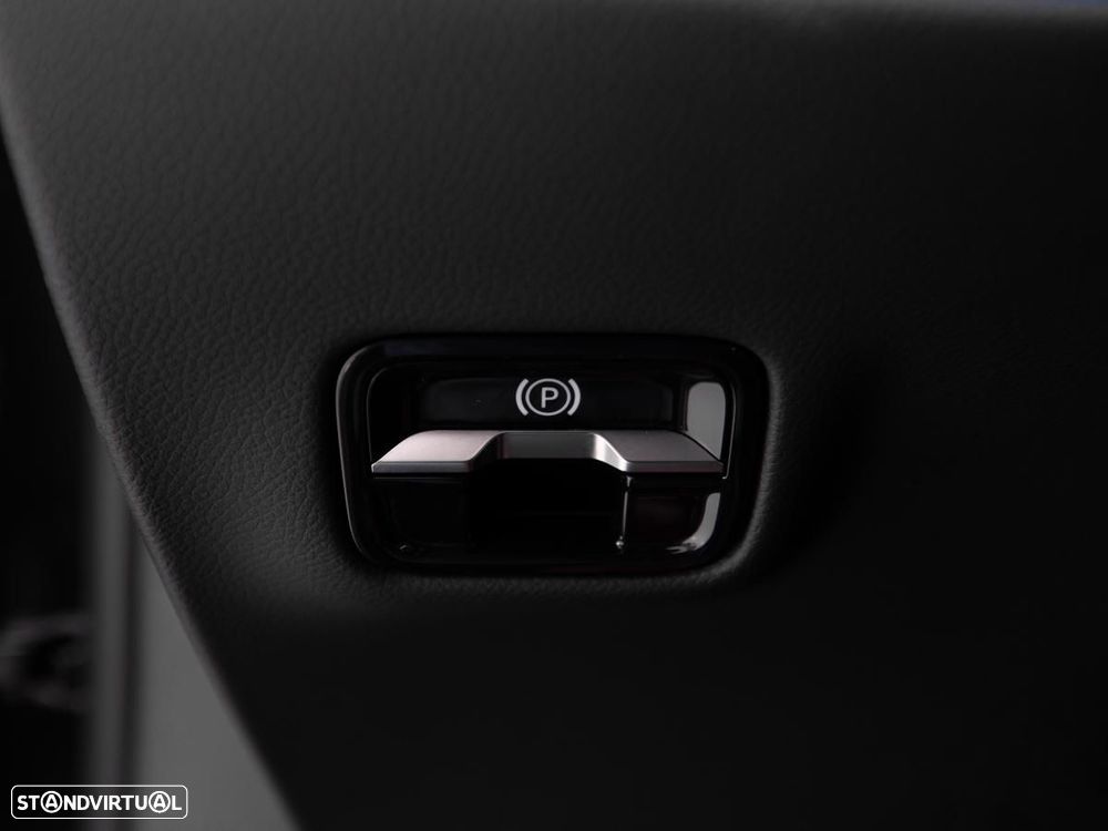 Mercedes-Benz E 300 e Station - 26